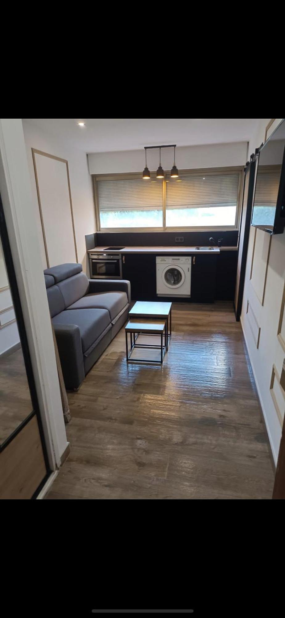 Prado 8eme Apartment